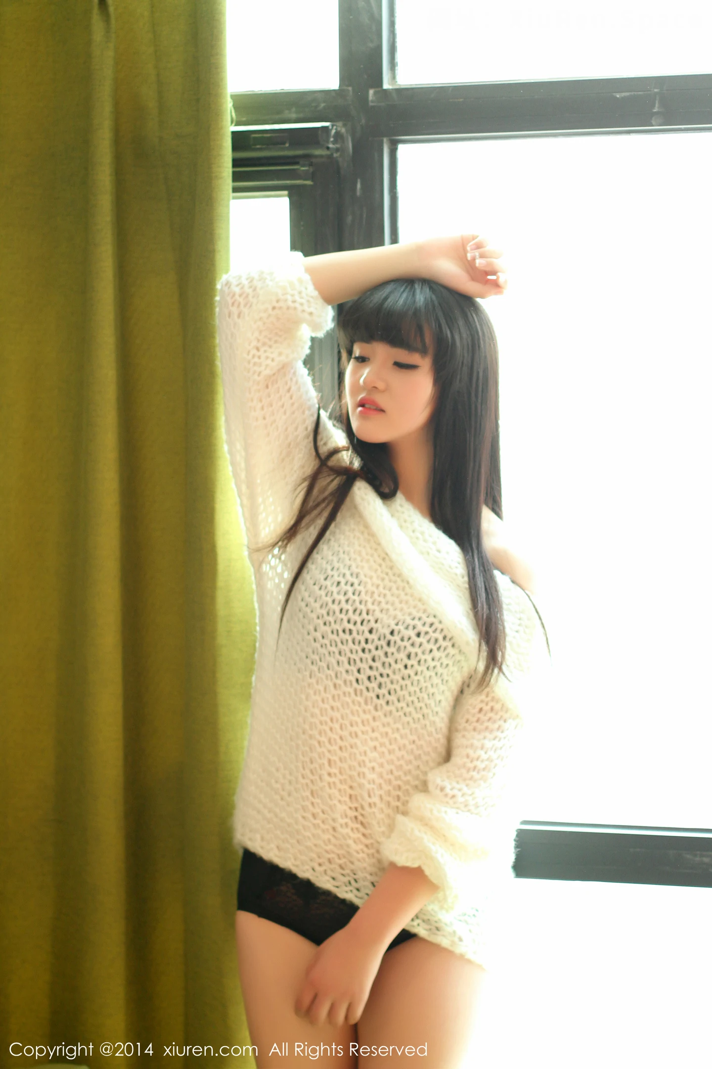 图片[4]-[XiuRen秀人网]VOL.261 90后美女模特旭儿F罩杯丰满美胸性感内衣系列写真80P-秀人网官方网站